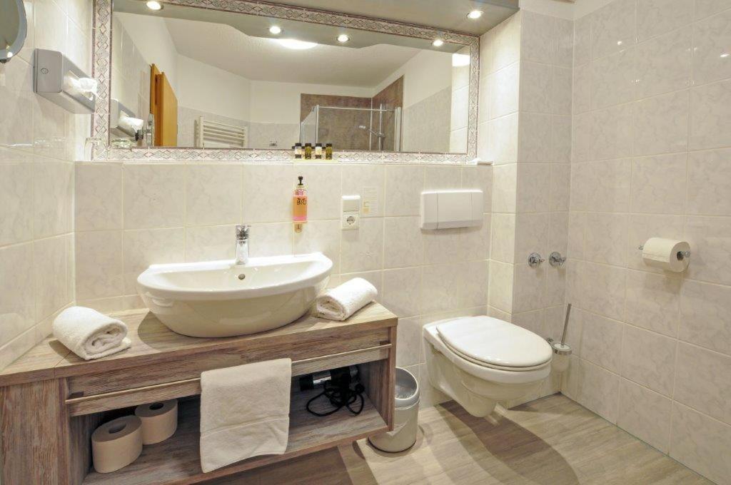 Hotel Grasberger Hof Gmbh Extérieur photo